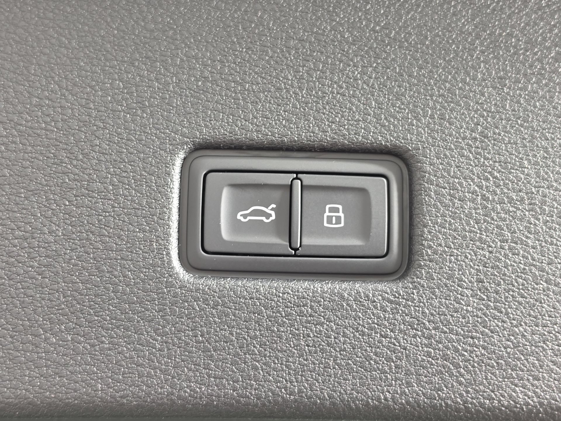 New 2026 Audi Q8 Premium Plus AWD/4WD image 14