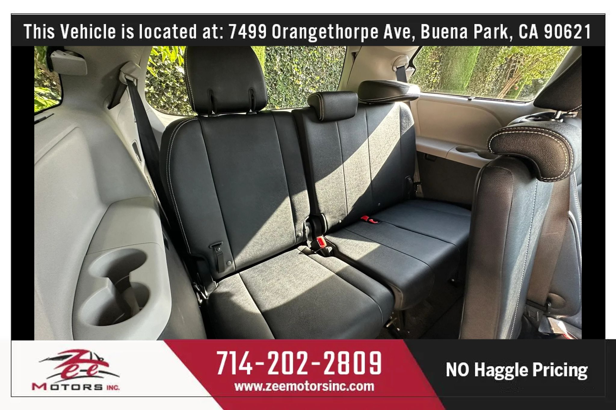 Used 2017 Toyota Sienna SE Premium w/ Cargo Management Package FWD image 24