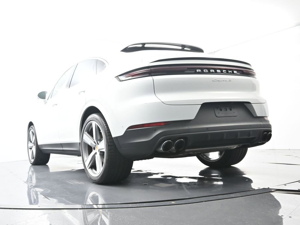 Certified 2024 Porsche Cayenne S AWD/4WD image 47