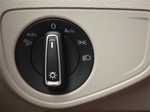 Used 2022 Volkswagen Atlas SE image 26