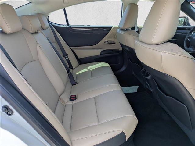 Used 2020 Lexus ES 300h FWD image 20