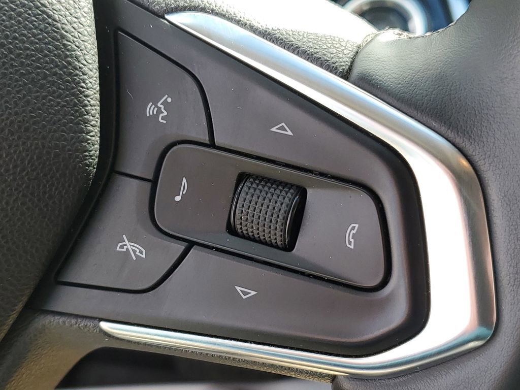 Certified 2024 Chevrolet Trax ACTIV w/ Sunroof Package FWD image 14