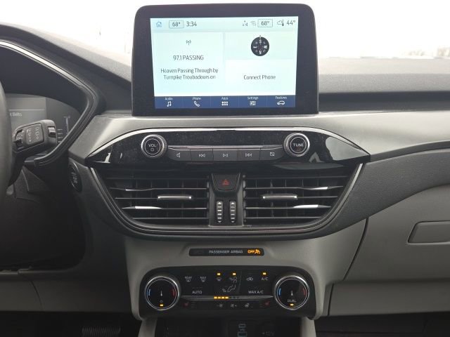 Used 2023 Ford Escape Active w/ Cold Weather Package FWD image 31