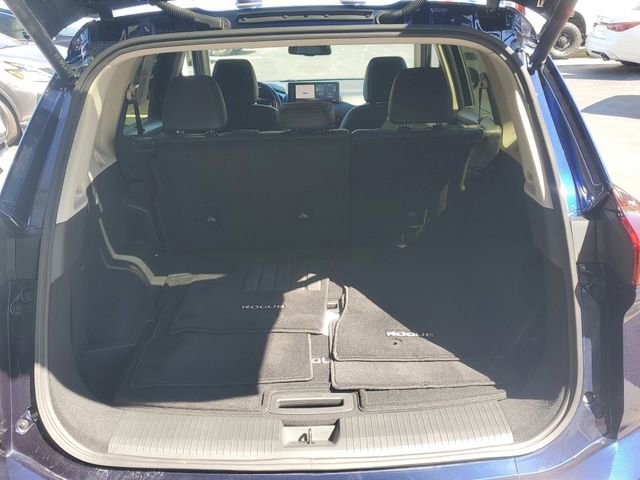 Certified 2025 Nissan Rogue Platinum w/ Tech Package image 7