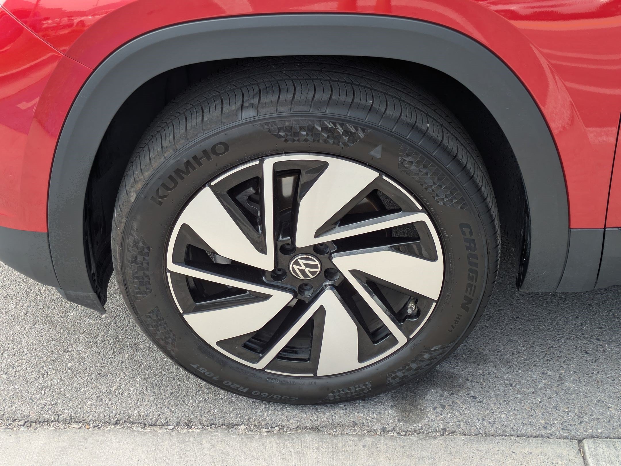 Certified 2025 Volkswagen Atlas SE AWD/4WD image 14