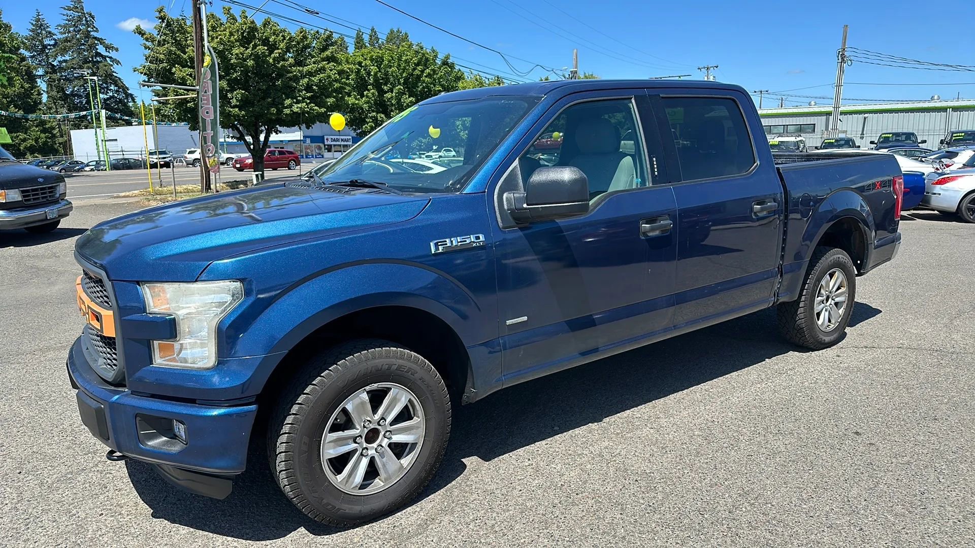 Used 2017 Ford F150 XLT image 5
