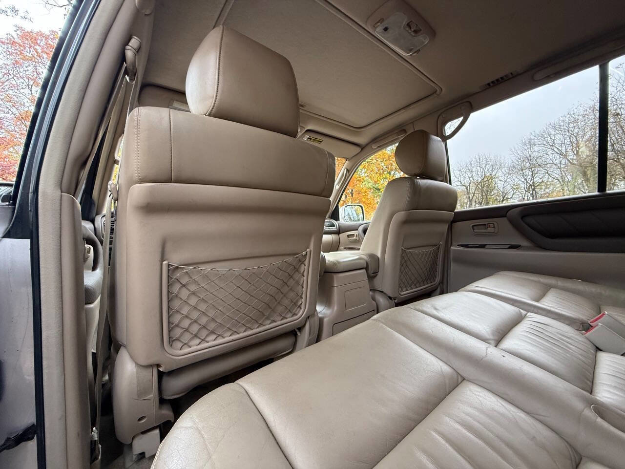 Used 2002 Toyota Land Cruiser image 28