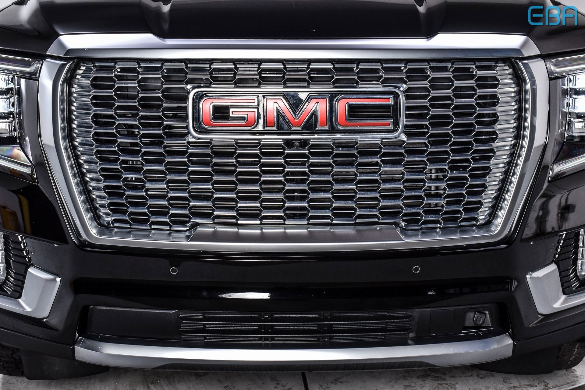 Used 2023 GMC Yukon Denali image 10