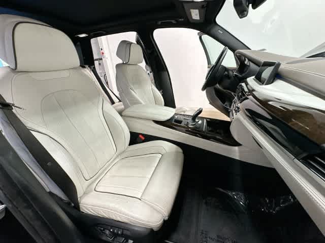 Used 2017 BMW X5 xDrive40e AWD/4WD image 23
