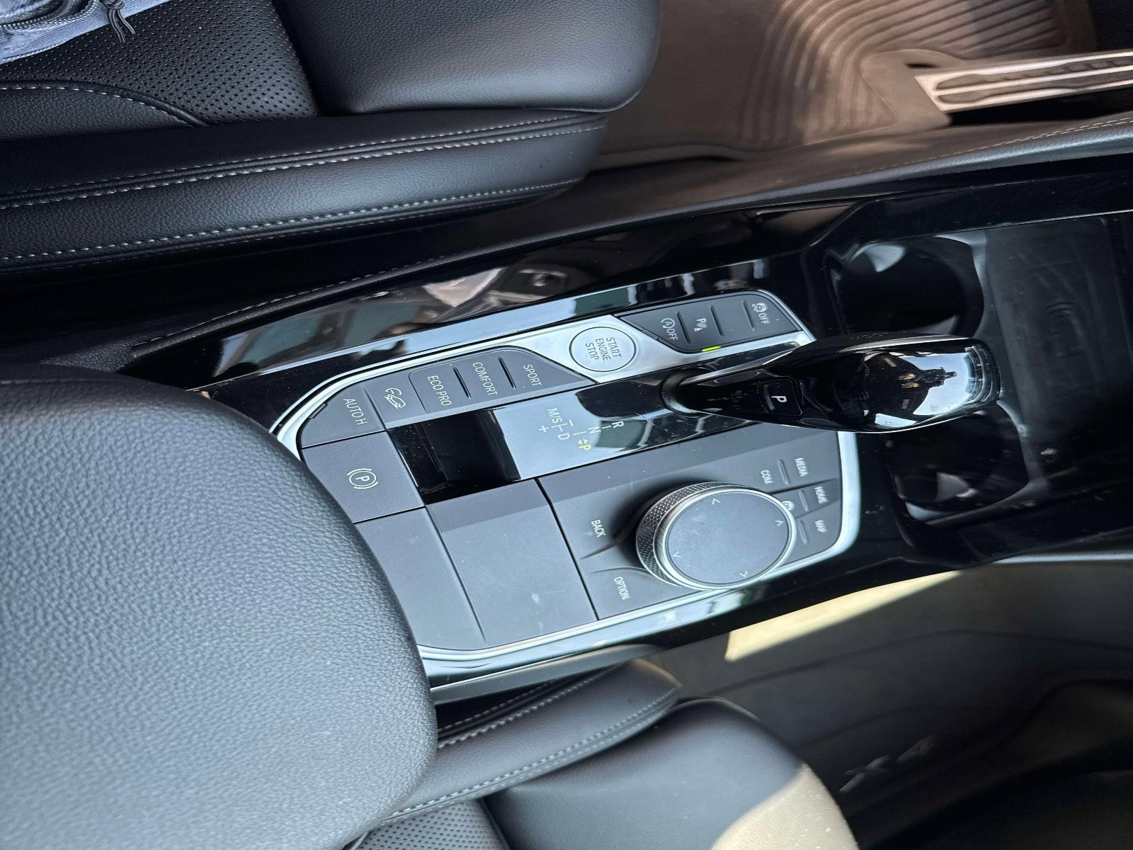 Used 2023 BMW X4 xDrive30i w/ M Sport Package image 27