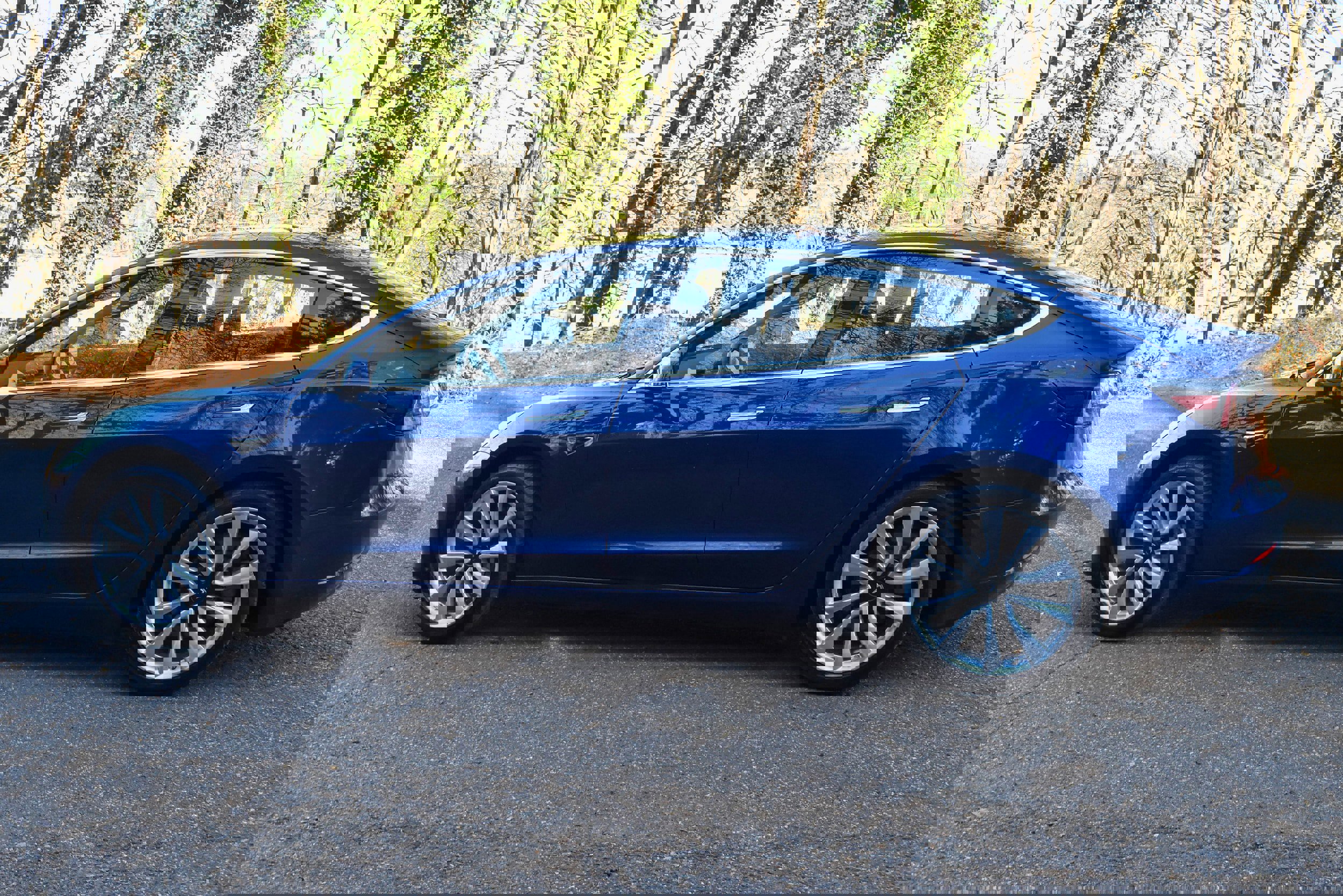 Used 2018 Tesla Model 3 Long Range image 4