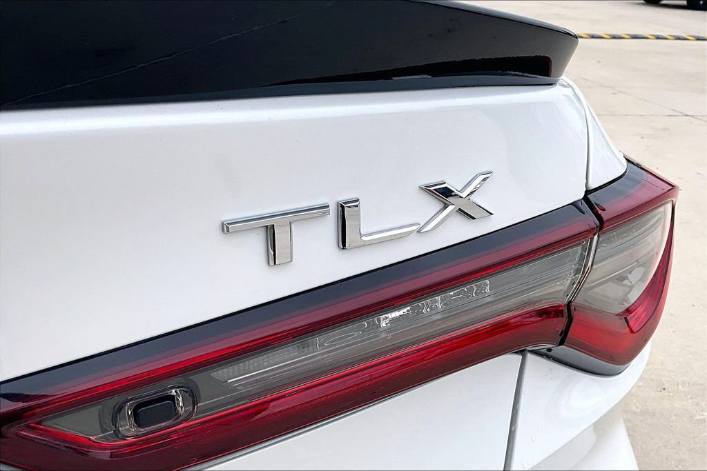 Used 2022 Acura TLX w/ A-SPEC Pkg FWD image 39