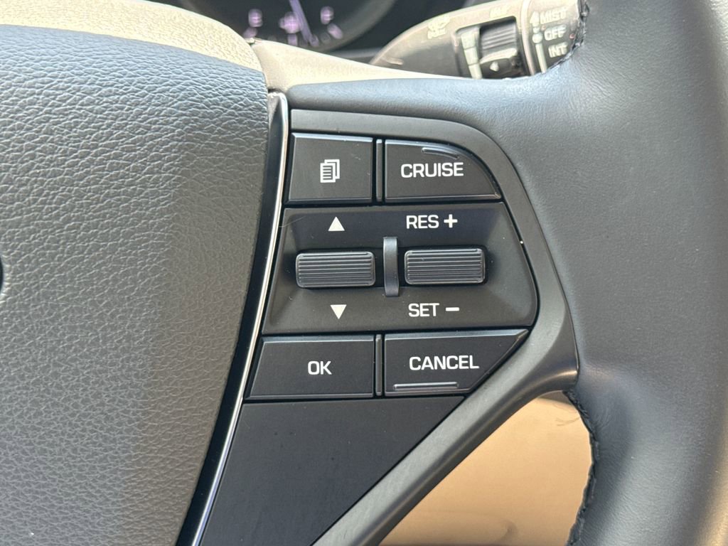 Used 2017 Hyundai Sonata Limited image 27