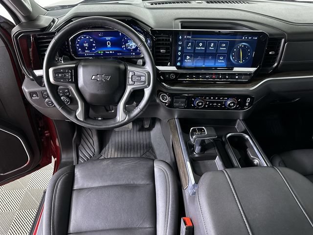 Used 2025 Chevrolet Silverado 1500 LT Trail Boss w/ Convenience Package II AWD/4WD image 21