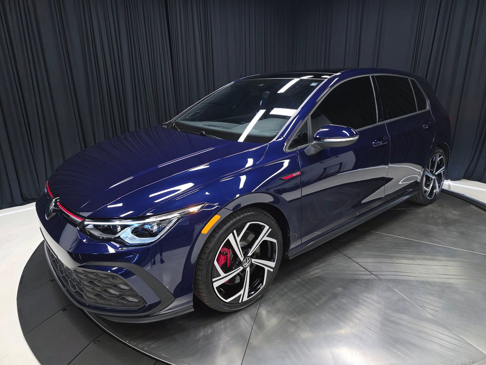 Used 2024 Volkswagen GTI SE FWD image 45