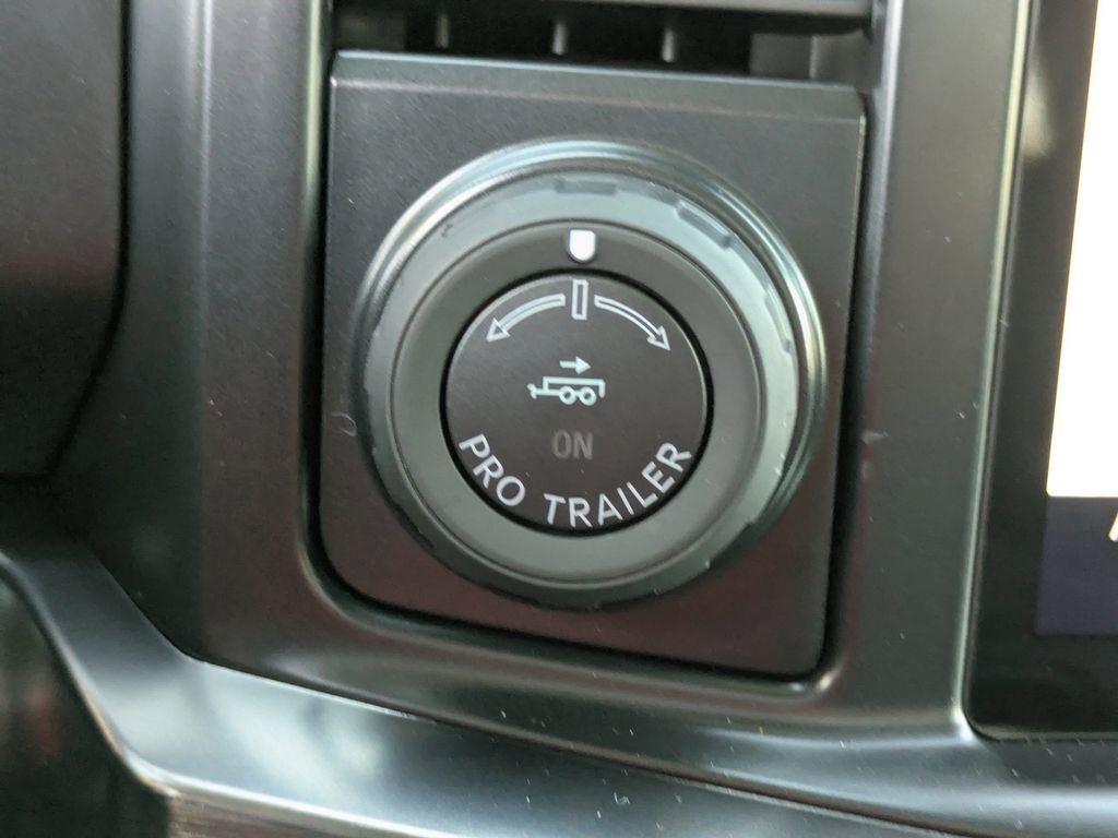 New 2026 Ford F350 Lariat w/ Black Appearance Package image 25