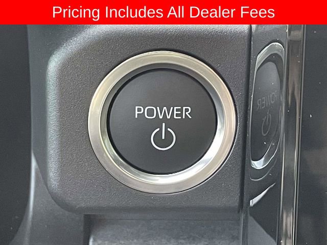 Used 2025 Toyota 4Runner Trailhunter AWD/4WD image 33