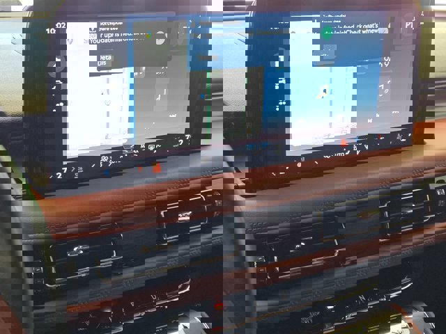 Used 2025 Lincoln Aviator Reserve w/ Equipment Group 201A image 26