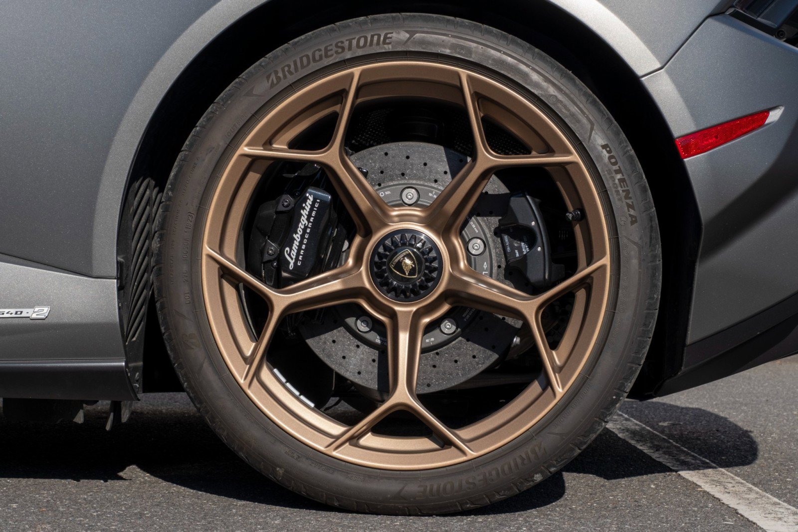 Used 2023 Lamborghini Huracan Tecnica image 20