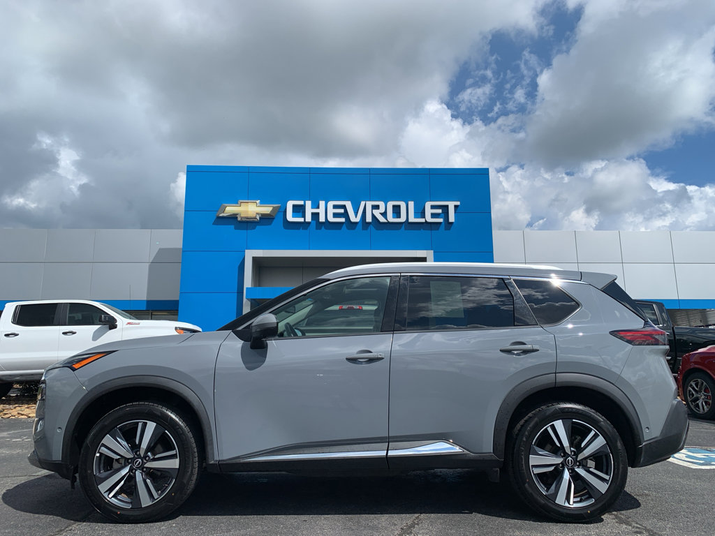 Used 2023 Nissan Rogue SL w/ SL Premium Package