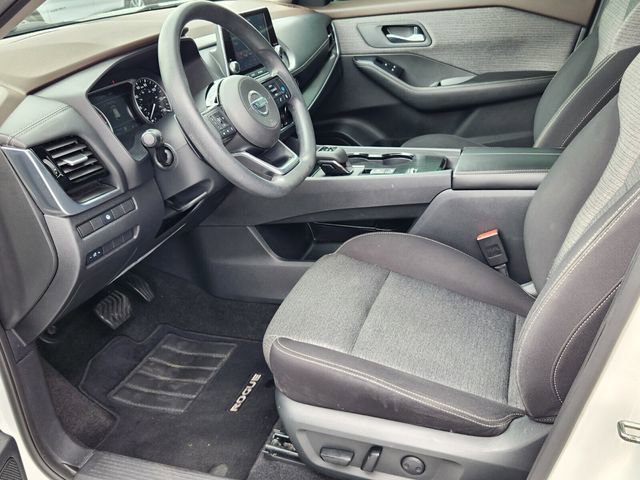 Used 2021 Nissan Rogue SV image 10