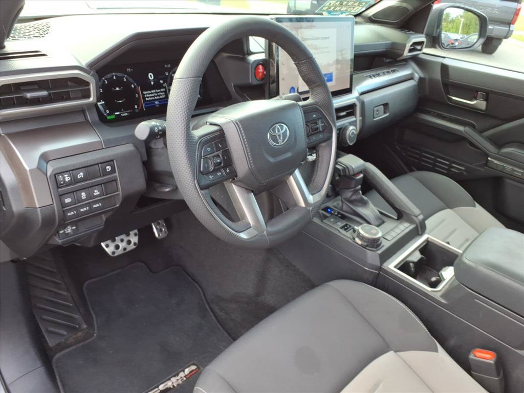Used 2024 Toyota Tacoma TRD Sport w/ TRD Sport Upgrade Package AWD/4WD image 6