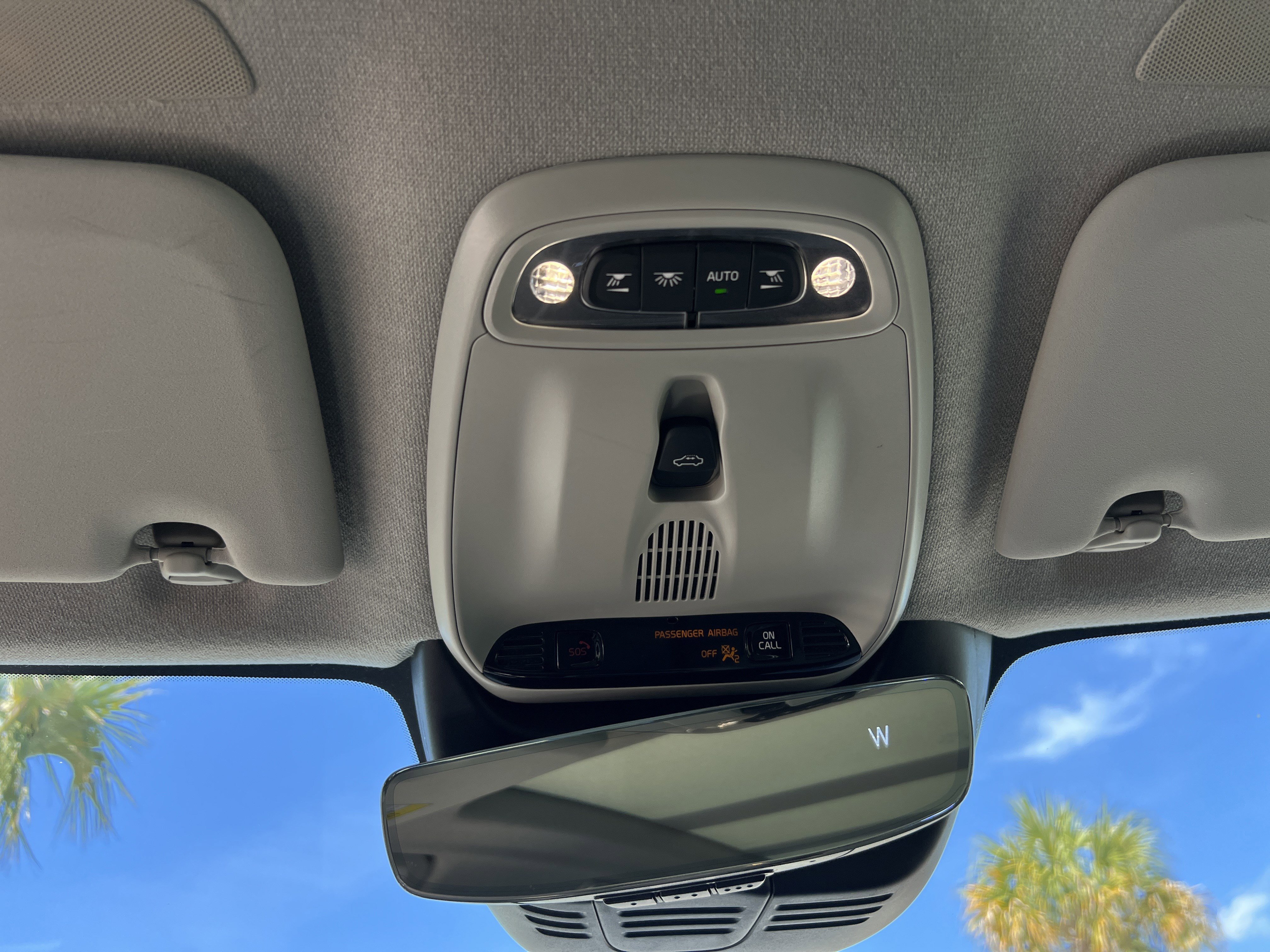 Used 2019 Volvo XC40 T5 Inscription image 38