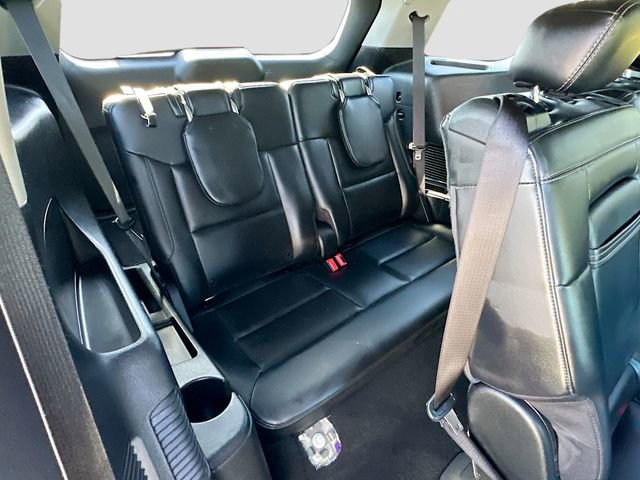 Used 2024 Ford Explorer XLT w/ Equipment Group 202A image 25