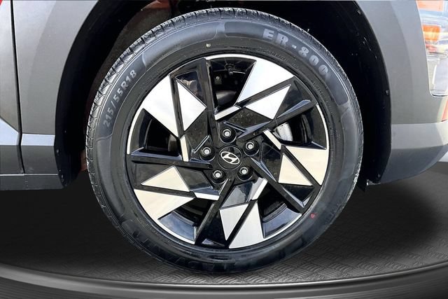 Used 2024 Hyundai Kona SEL FWD image 30