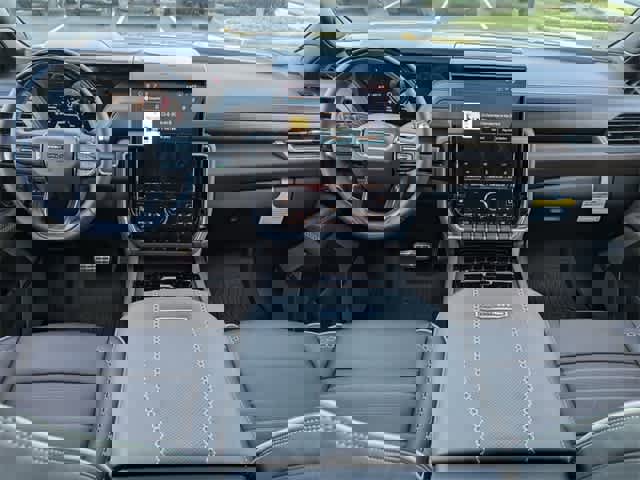 Used 2026 GMC Yukon Denali Ultimate w/ LPO, Floor Liner Package image 16