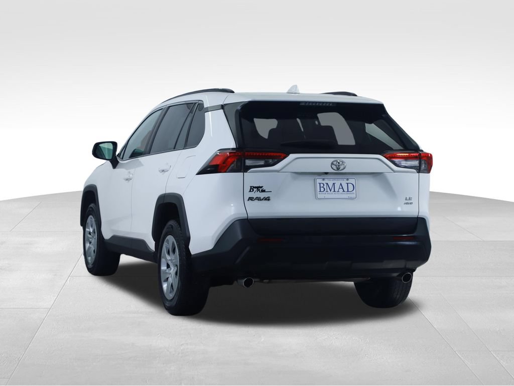 Used 2020 Toyota RAV4 LE w/ Carpet Mat Package AWD/4WD image 9