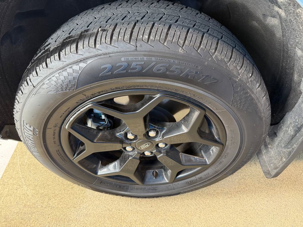 Used 2023 Ford Maverick XLT w/ Equipment Group 300A Standard image 9