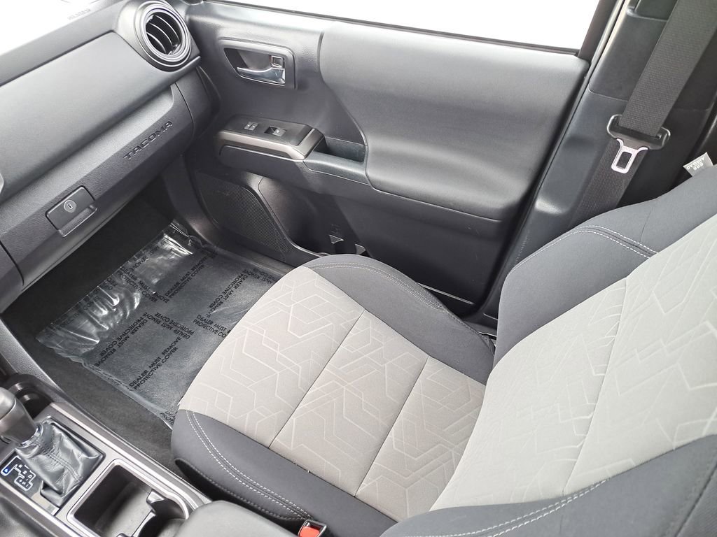 Certified 2021 Toyota Tacoma TRD Sport image 11