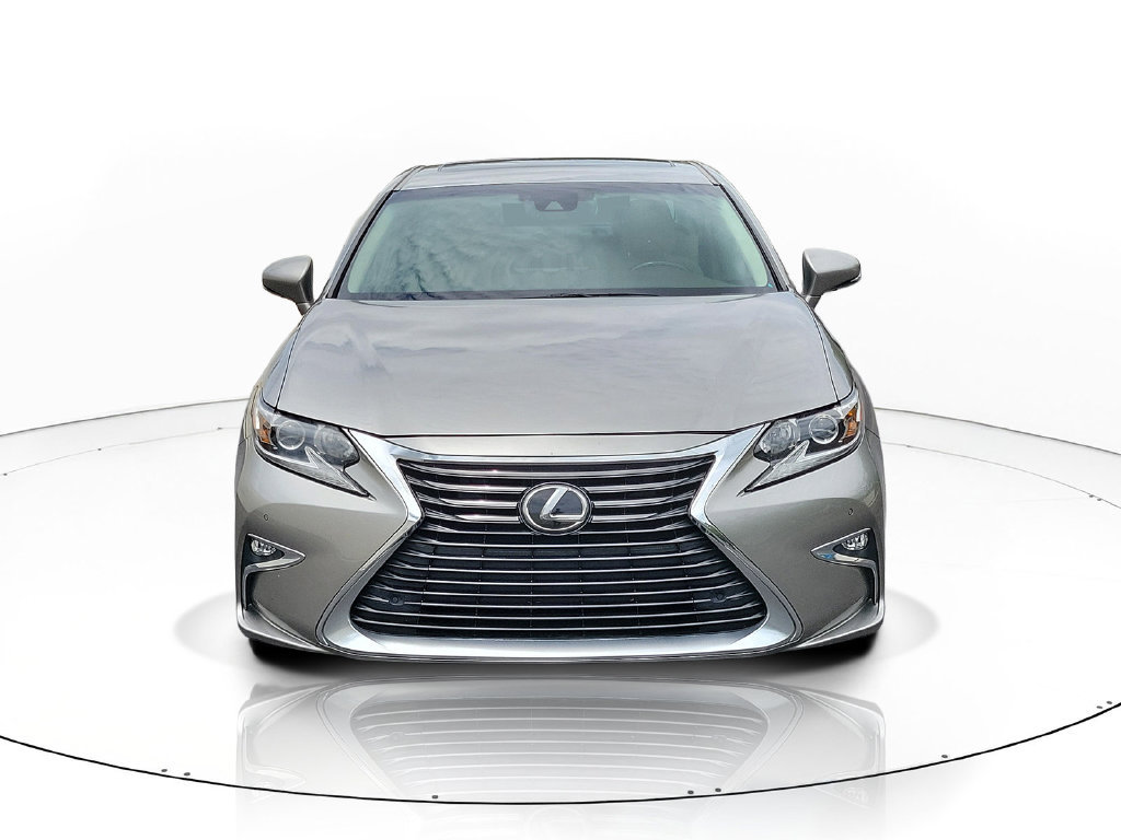 Used 2017 Lexus ES 350 w/ Navigation System Package FWD image 2