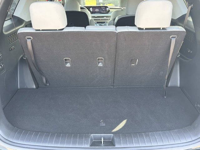 Used 2024 Hyundai Palisade SEL FWD image 25