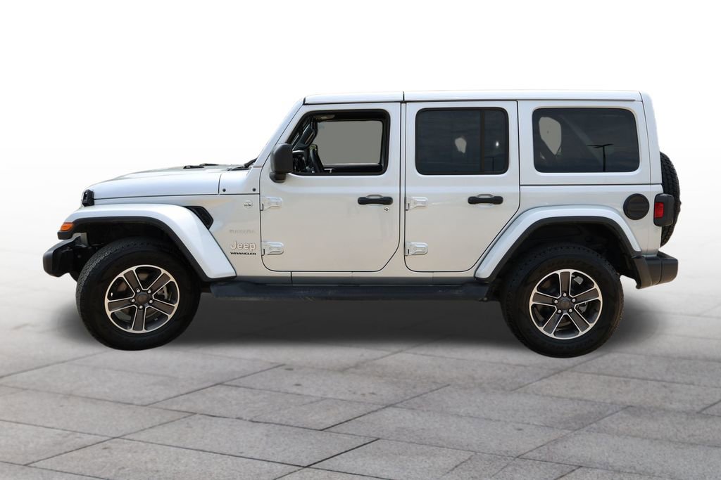 Used 2023 Jeep Wrangler Unlimited Sahara w/ Cold Weather Group AWD/4WD image 7
