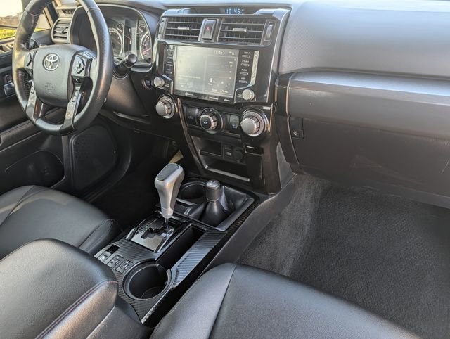 Used 2024 Toyota 4Runner TRD Off-Road Premium image 36