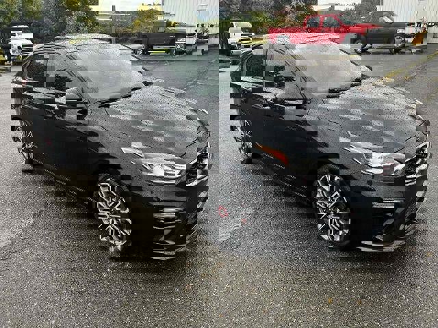 Used 2021 Kia Forte GT image 1