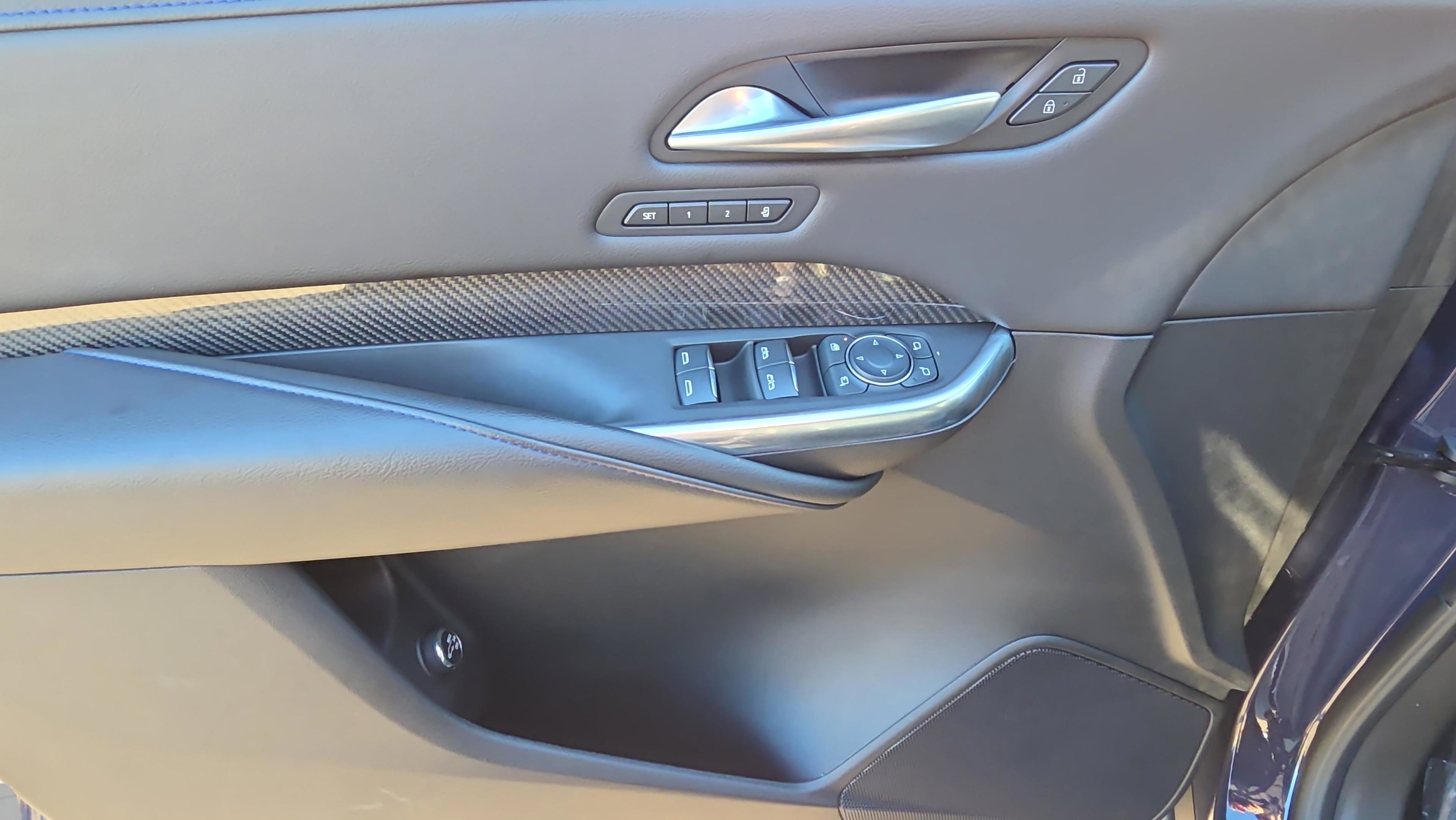 Used 2024 Cadillac XT4 Sport w/ Cold Weather Package image 29