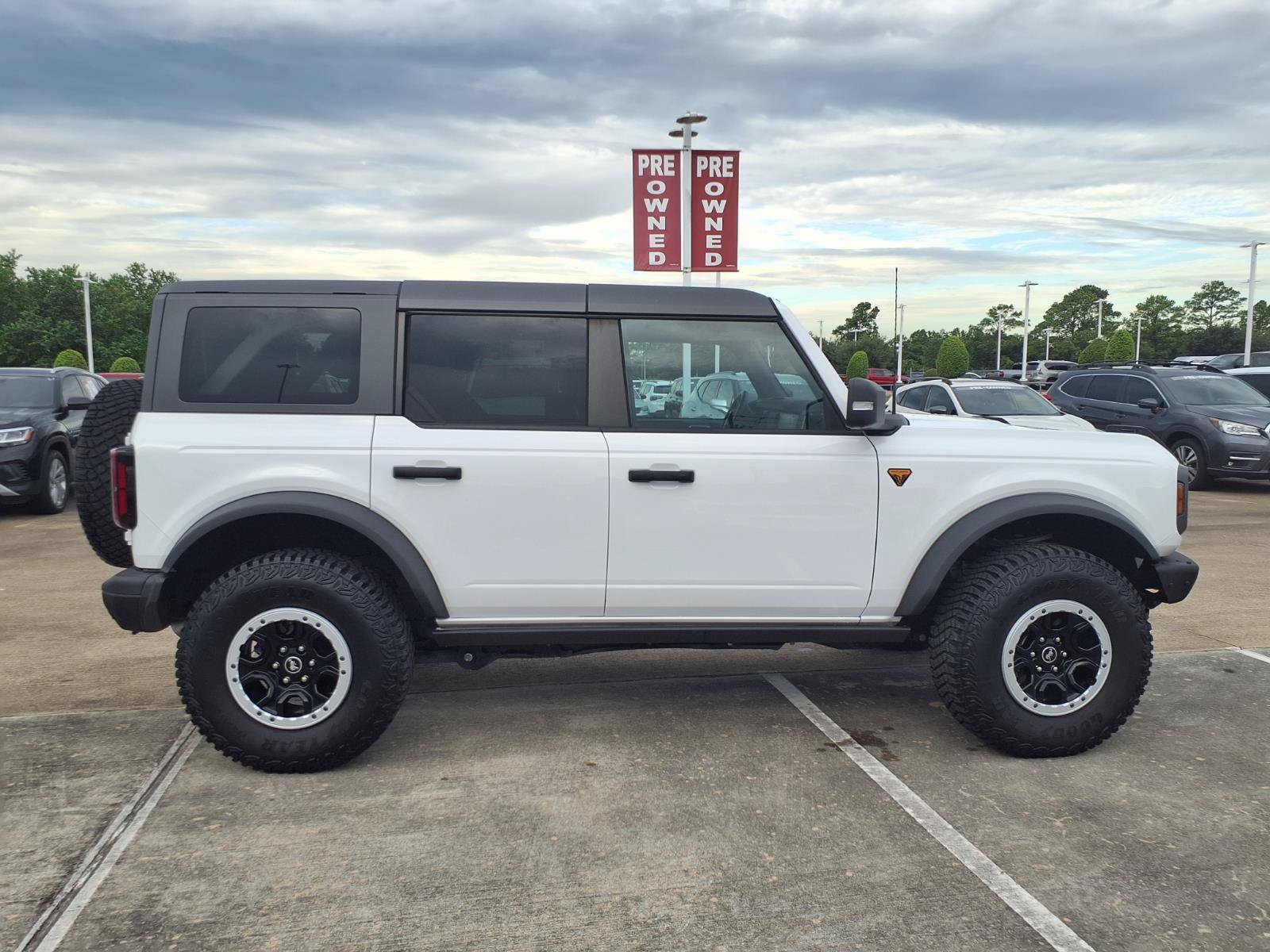 Used 2024 Ford Bronco Badlands AWD/4WD image 9