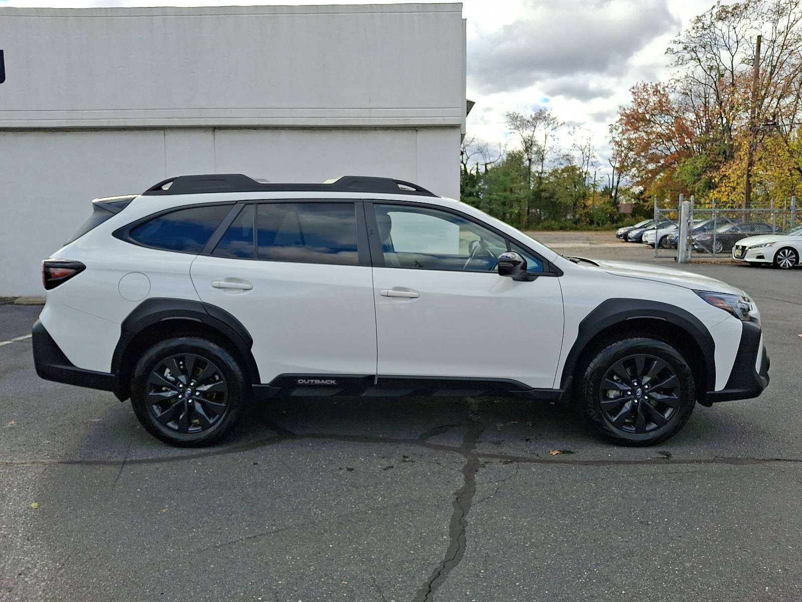 Certified 2025 Subaru Outback Onyx Edition image 8