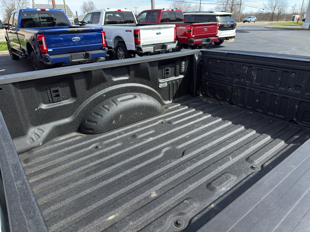 Used 2024 Ford F350 Lariat w/ Chrome Package image 29
