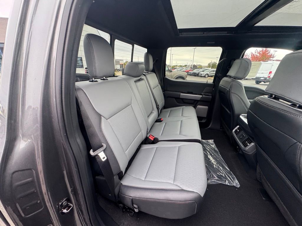 New 2025 Ford F150 Lightning Lariat image 17