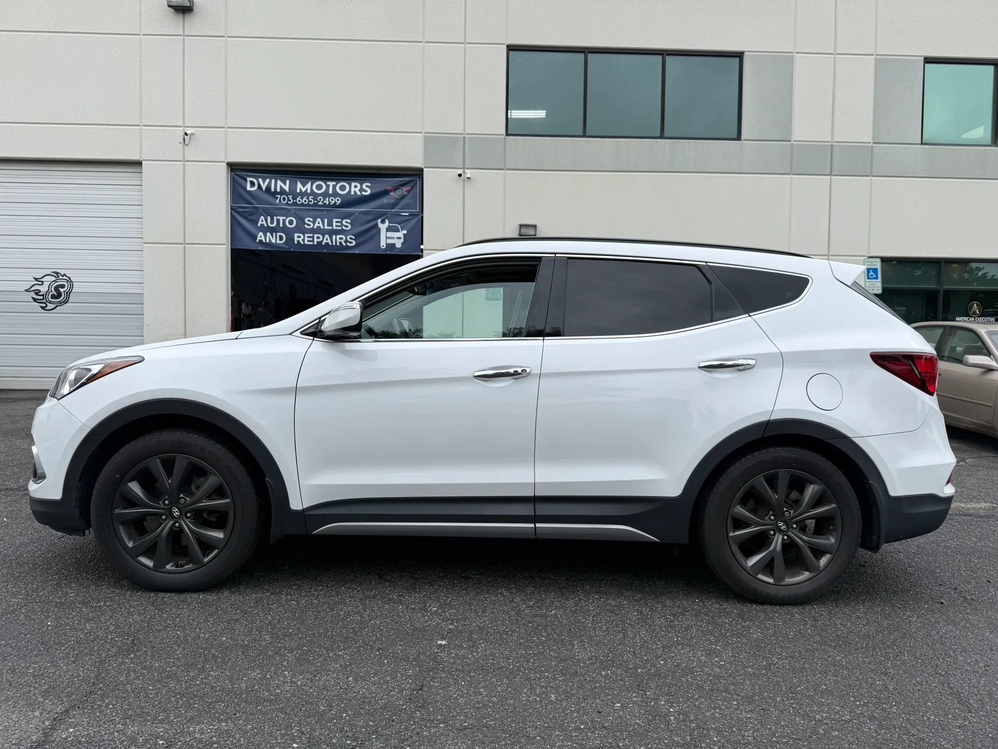 Used 2018 Hyundai Santa Fe Sport FWD image 10