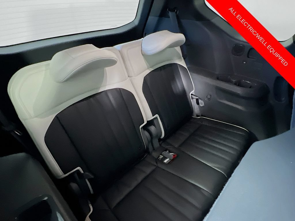 Certified 2024 Kia EV9 GT-Line AWD/4WD image 30