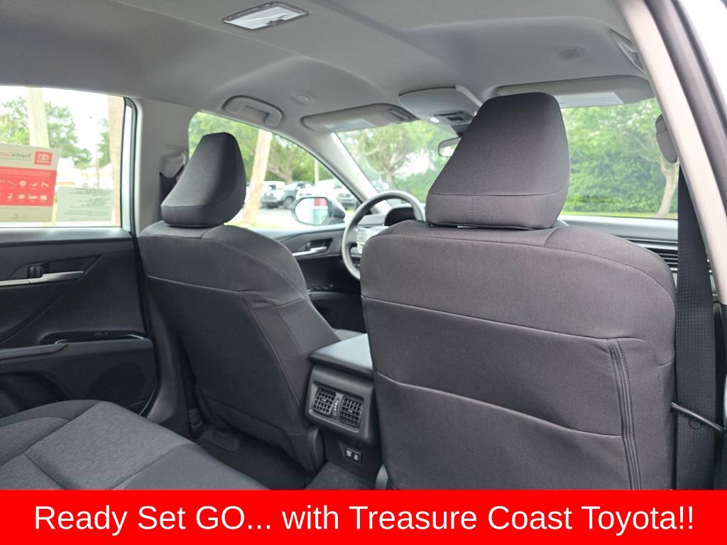 Used 2026 Toyota Camry LE FWD image 18