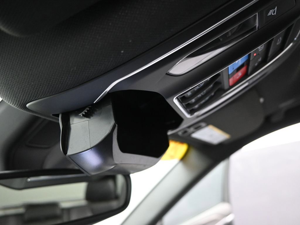 Used 2024 Jeep Grand Cherokee Limited w/ Trailer Tow Package image 44