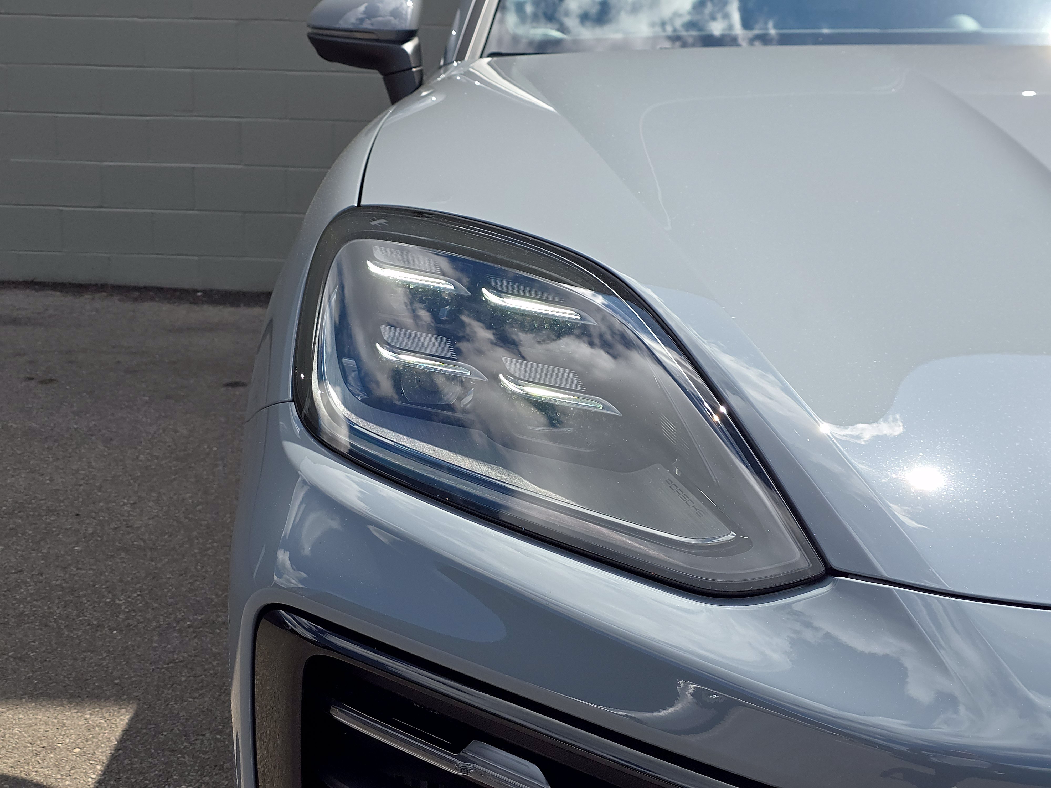 New 2026 Porsche Cayenne E-Hybrid AWD/4WD image 11