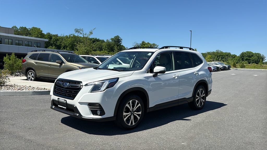Certified 2023 Subaru Forester Limited AWD/4WD image 3