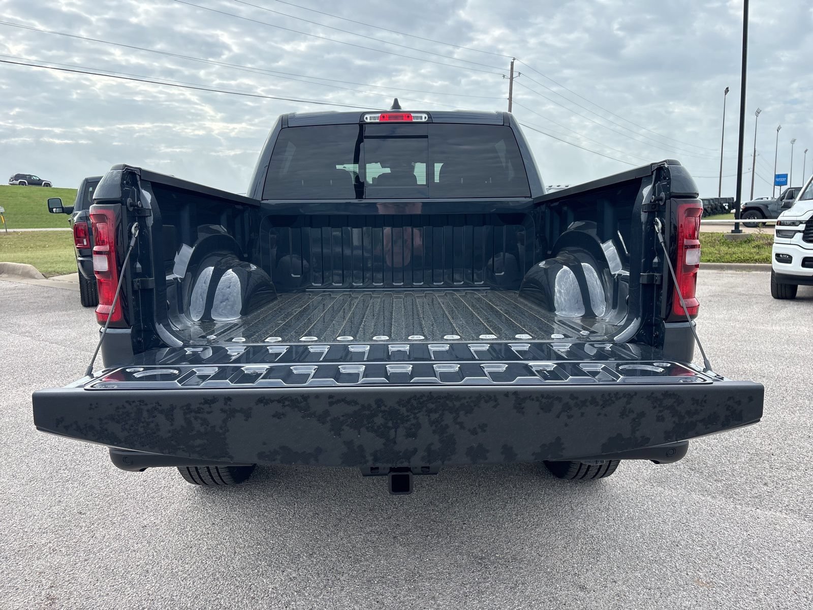 Used 2026 RAM 1500 Lone Star RWD image 32